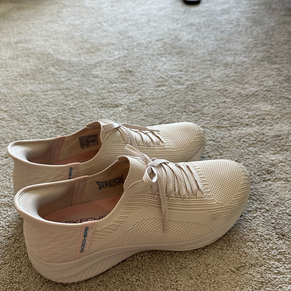Skechers slip ins